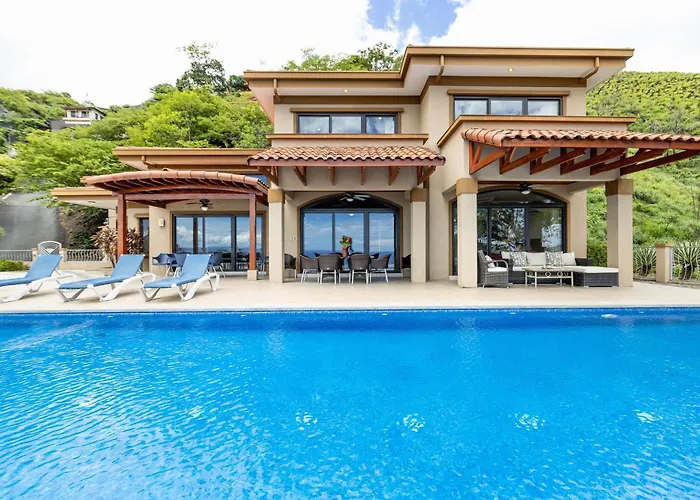 Casa Antonelli 4br Infinity Pool Pet Friendly