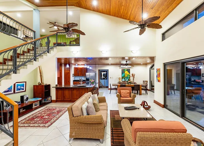 Casa Antonelli 4br Infinity Pool Pet Friendly Playa Hermosa (Guanacaste)