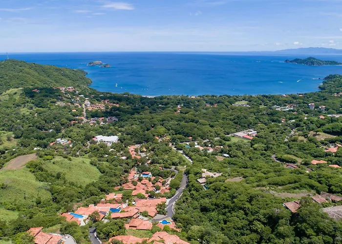 Casa Antonelli 4br Infinity Pool Pet Friendly Сasa de vacaciones Playa Hermosa (Guanacaste)